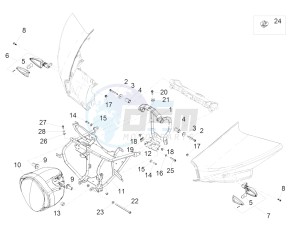 MGX 21 FLYING FORTRESS 1380 EMEA drawing Front lights