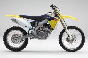 RM-Z450 (E3-E28) drawing * COLOR PICTURE RM-Z450K9 *