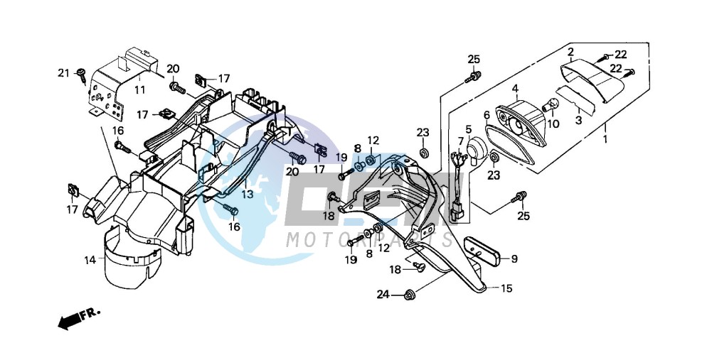REAR FENDER/TAILLIGHT