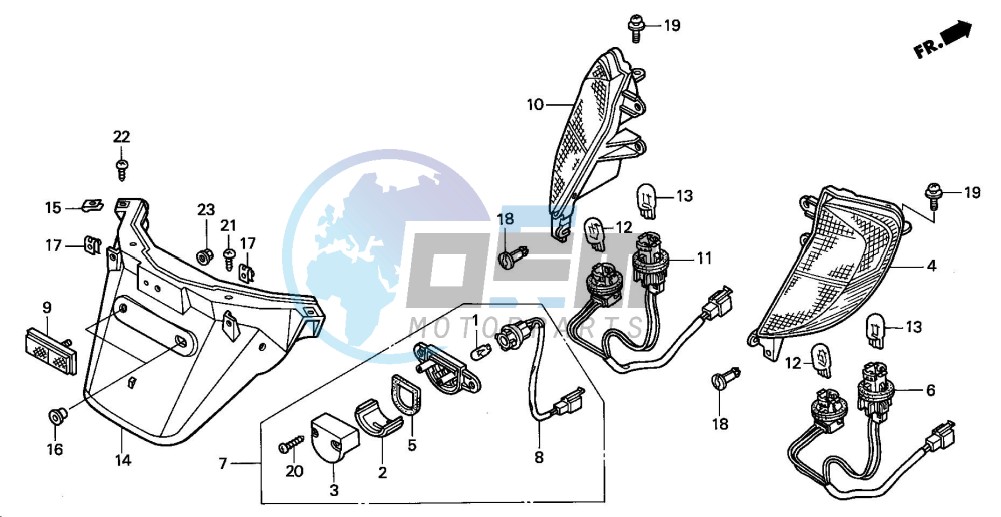 TAILLIGHT/REAR FENDER