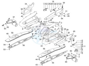 Nexus 250 e3 drawing Central cover - Footrests