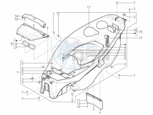 MP3 300 YOUrban ERL drawing Helmet housing - Undersaddle