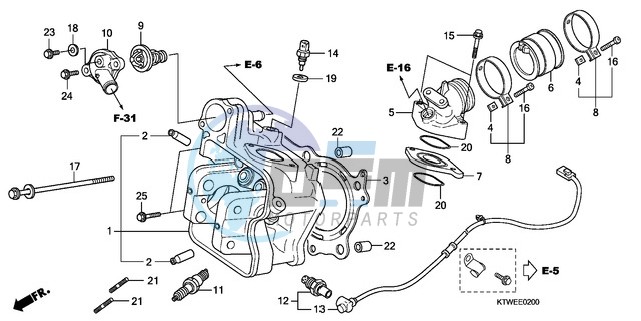 CYLINDER HEAD