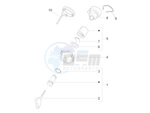 Liberty 125 4T Delivery E3 NEXIVE drawing Locks