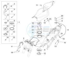 RS4 125 4T drawing Locks