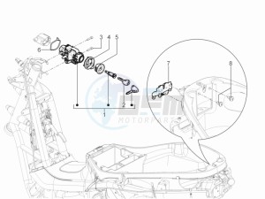 MP3 125 yourban erl drawing Locks