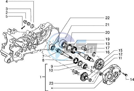 Rear wheel shaft