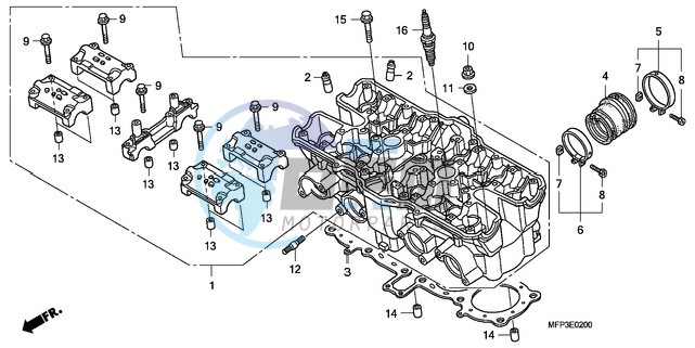 CYLINDER HEAD