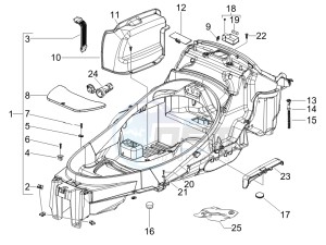 MP3 400 ie drawing Helmet box - Undersaddle