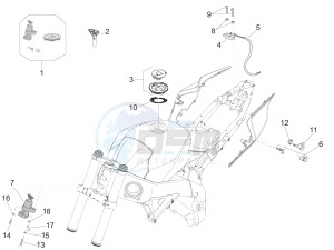 RSV4 1000 RR (APAC) (AUS, CP, NZ) drawing Locks