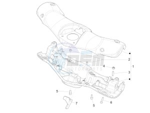 946 150 4T 3V ABS ARMANI (NAFTA) drawing Handlebars coverages