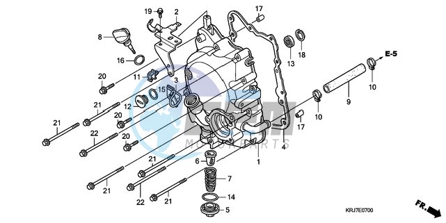 RIGHT CRANKCASE COVER