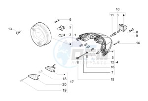 Beverly 500 drawing Front lightsand turn signal lamps