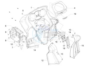 GP 800 drawing Front glove-box - Knee-guard panel