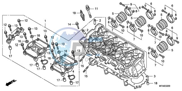 CYLINDER HEAD