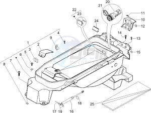 X9 125 Evolution potenziato (UK) drawing Helmet box - Undersaddle