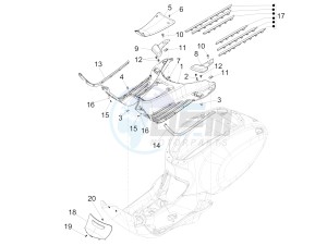 Sprint 125 4T 3V ie (APAC) (CAPH, EX, RK, TW, VT) drawing Central cover - Footrests