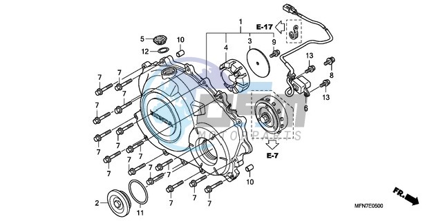 RIGHT CRANKCASE COVER