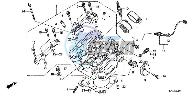 CYLINDER HEAD