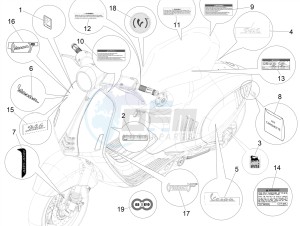 946 150 4STR 3V ABS-946 RED (NAFTA, APAC, EMEA) drawing Plates - Emblems