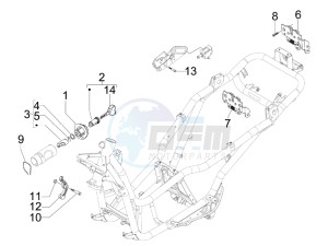 X7 125 Euro 3 drawing Locks