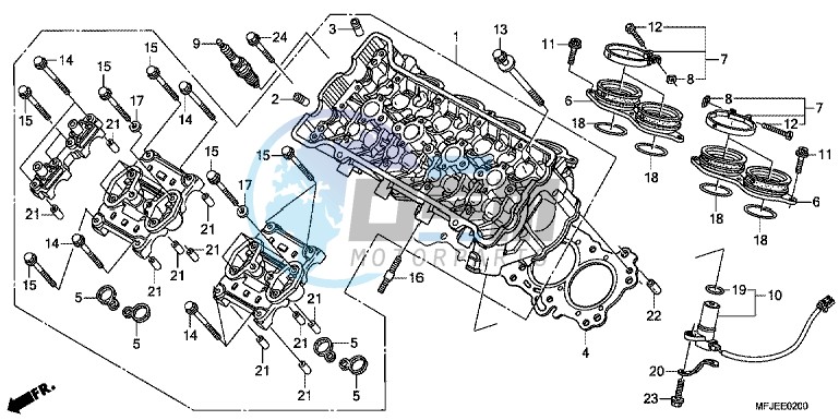 CYLINDER HEAD