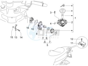 Runner 125 VX 4 (UK) UK drawing Locks