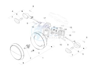 V9 Roamer 850 (APAC) drawing Voorverlichting