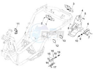 MP3 300 ie mic drawing Locks