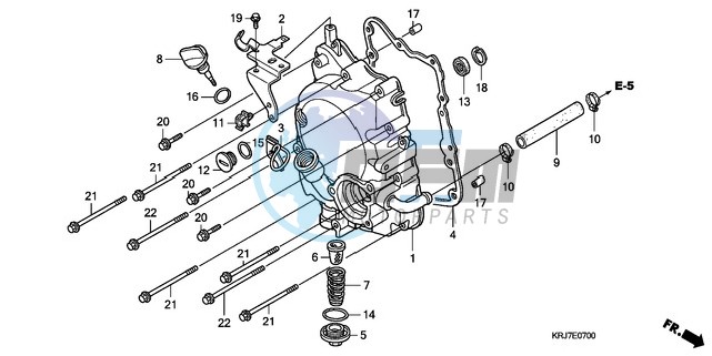 RIGHT CRANKCASE COVER