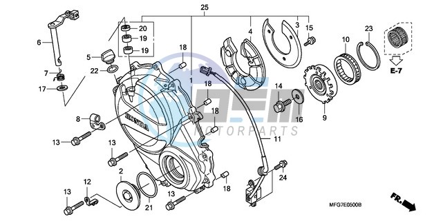 RIGHT CRANKCASE COVER