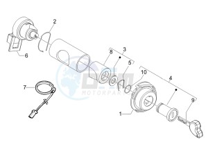 LX 150 4T USA drawing Locks