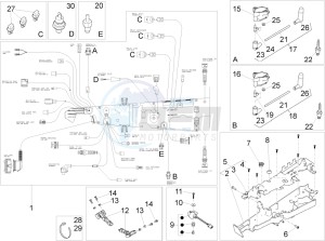 V9 Roamer 850 (EMEA) drawing Central electrical system