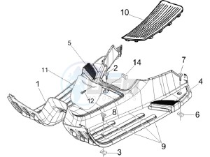 LX 125 4T ie E3 Vietnam drawing Central cover - Footrests