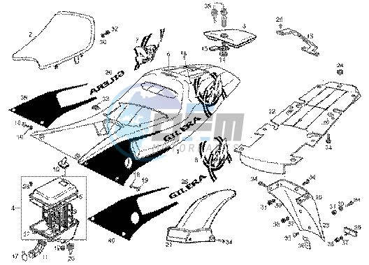 Saddle - front fender