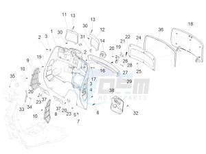 GTS 150 4T 3V IE ABS E4 (EMEA) drawing Front glove-box - Knee-guard panel