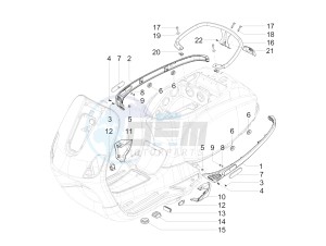 VXL 125 4T 3V drawing Side cover - Spoiler