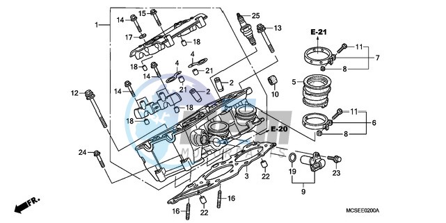 RIGHT CYLINDER HEAD