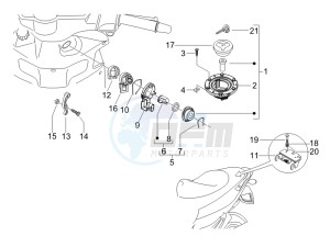 Runner 125 VX 4t Race e3 drawing Locks