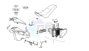 SENDA R - 125 CC VTHSC1B1A 4T EU2 drawing FUEL TANK - SEAT