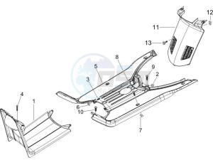 NRG 50 power DD (UK) UK drawing Central cover - Footrests