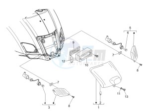 LXV 50 2T drawing Tail light - Turn signal lamps