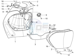 Zip 50 4T drawing Front glove-box - Knee-guard panel