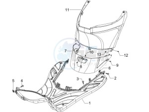 Zip 50 4T drawing Central cover - Footrests