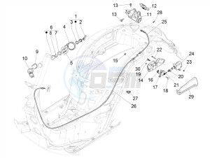 GTV 300 HPE SEI GIORNI IE E4 ABS (NAFTA) drawing Locks