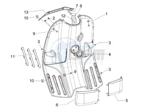 S 125 4T (Euro 3) UK drawing Front glovebox - Knee-guard panel