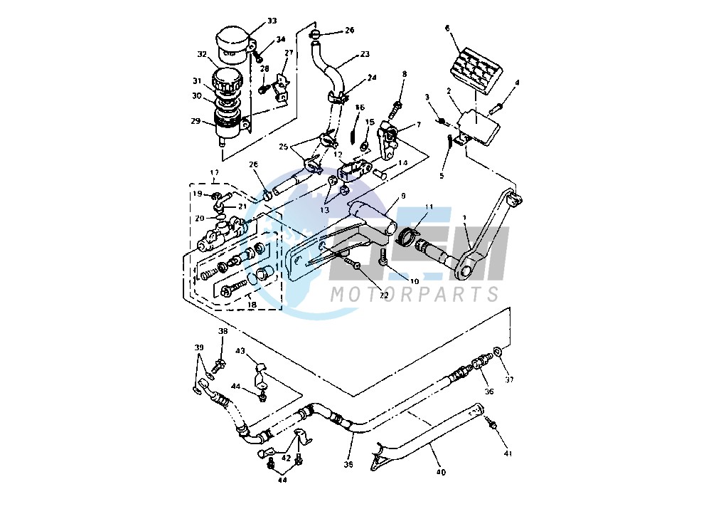 REAR MASTER CYLINDER