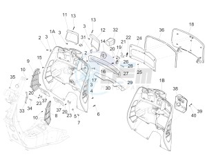 GTS 300 ie (EMEA, APAC) drawing Front glove-box - Knee-guard panel