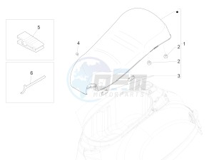 GTS 300 SUPER HPE-TECH 4T 4V IE ABS E4 (EMEA) drawing Saddle/seats