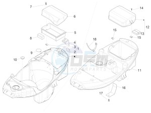 Liberty 50 4T PTT (B-NL) drawing Helmet huosing - Undersaddle